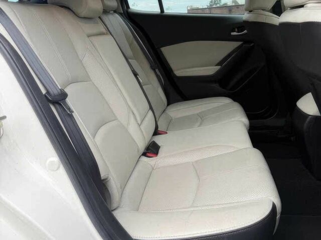 Белый Мазда 3, объемом двигателя 2.5 л и пробегом 67 тыс. км за 5400 $, фото 13 на Automoto.ua