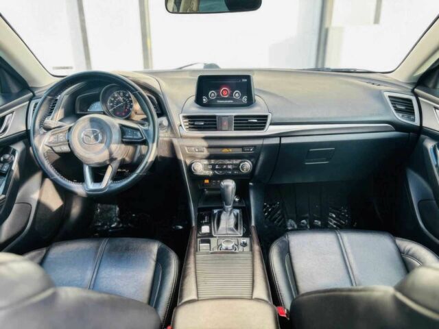 Білий Мазда 3, об'ємом двигуна 2 л та пробігом 56 тис. км за 3500 $, фото 8 на Automoto.ua