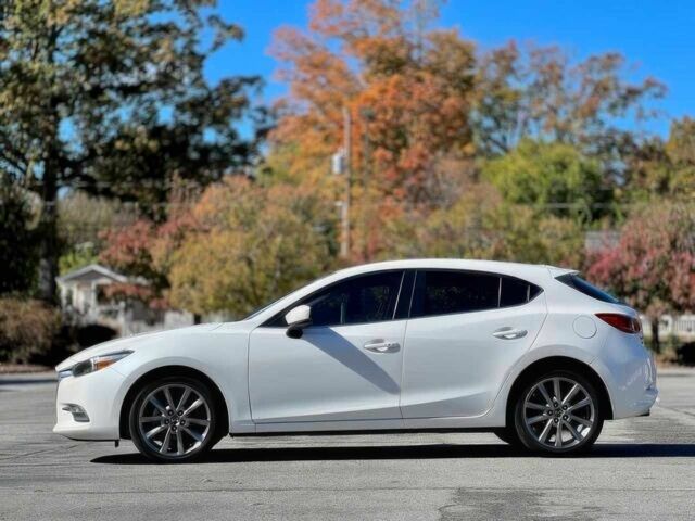 Белый Мазда 3, объемом двигателя 2.5 л и пробегом 30 тыс. км за 8100 $, фото 3 на Automoto.ua