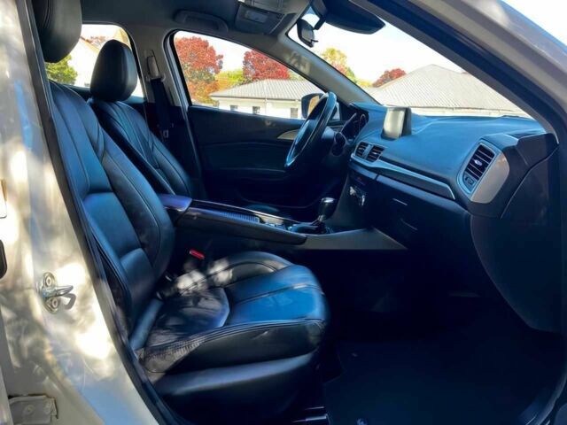 Белый Мазда 3, объемом двигателя 2.5 л и пробегом 30 тыс. км за 8100 $, фото 8 на Automoto.ua