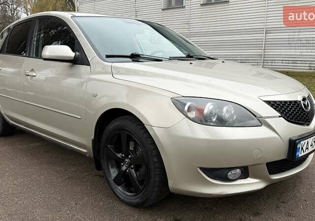Бежевый Мазда 3, объемом двигателя 1.6 л и пробегом 262 тыс. км за 4250 $, фото 1 на Automoto.ua