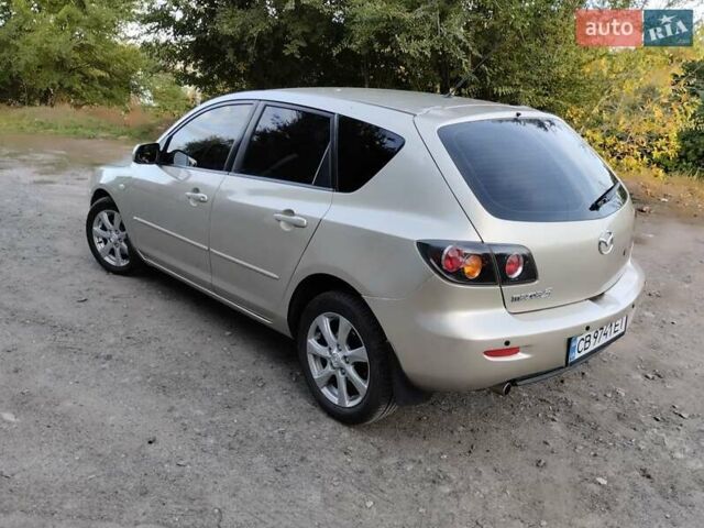 Бежевий Мазда 3, об'ємом двигуна 1.6 л та пробігом 250 тис. км за 4550 $, фото 8 на Automoto.ua