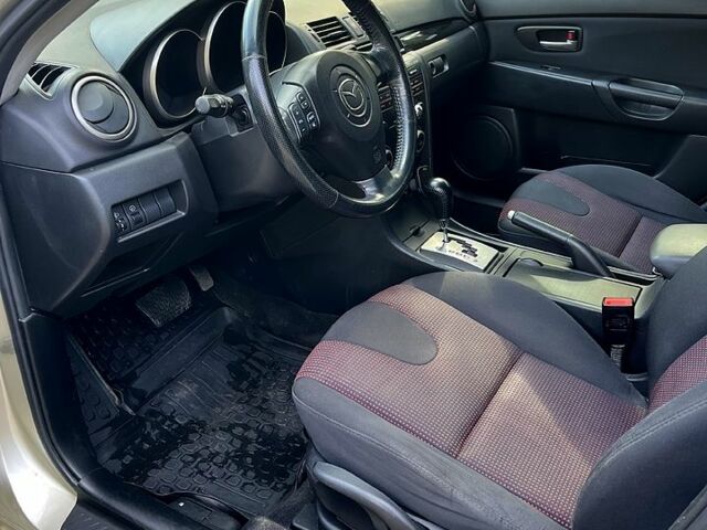 Бежевый Мазда 3, объемом двигателя 1.6 л и пробегом 186 тыс. км за 5200 $, фото 6 на Automoto.ua