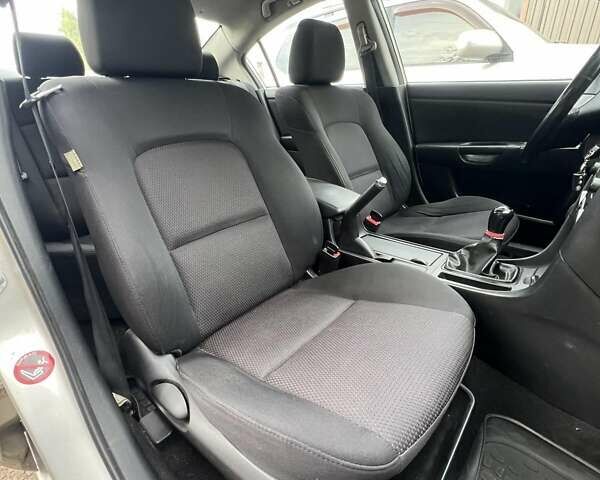 Бежевий Мазда 3, об'ємом двигуна 1.6 л та пробігом 250 тис. км за 4600 $, фото 7 на Automoto.ua