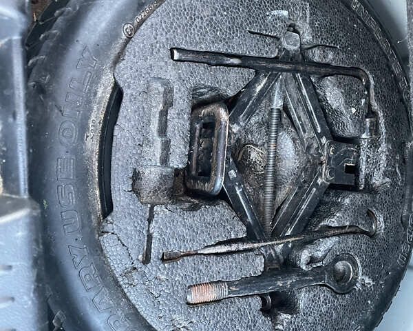 Бежевый Мазда 3, объемом двигателя 1.6 л и пробегом 170 тыс. км за 5200 $, фото 21 на Automoto.ua