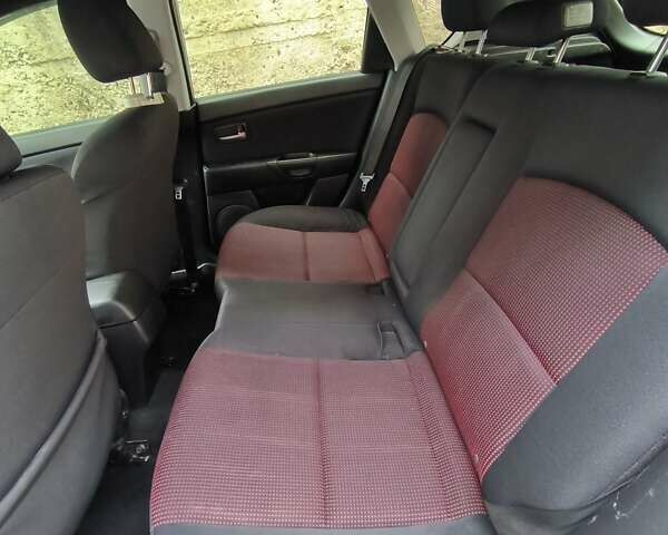 Бежевый Мазда 3, объемом двигателя 1.6 л и пробегом 158 тыс. км за 4500 $, фото 9 на Automoto.ua