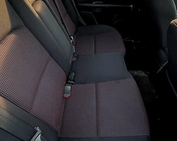 Бежевый Мазда 3, объемом двигателя 1.6 л и пробегом 170 тыс. км за 5200 $, фото 17 на Automoto.ua