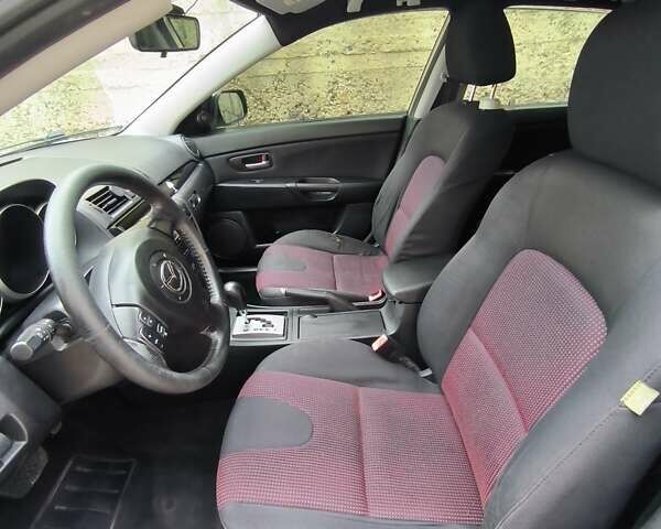 Бежевый Мазда 3, объемом двигателя 1.6 л и пробегом 158 тыс. км за 4500 $, фото 10 на Automoto.ua