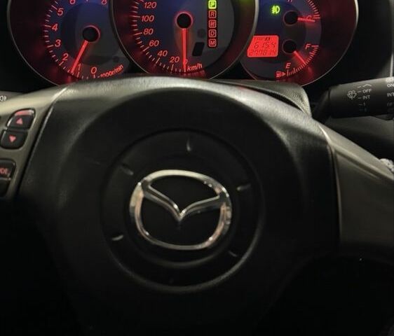 Бежевый Мазда 3, объемом двигателя 1.6 л и пробегом 290 тыс. км за 5800 $, фото 7 на Automoto.ua