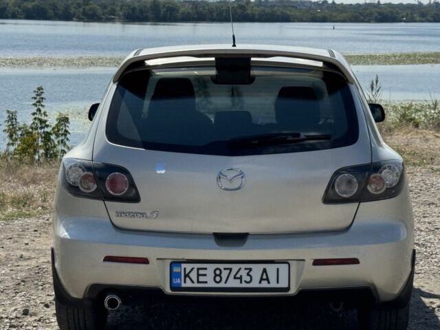 Бежевый Мазда 3, объемом двигателя 1.6 л и пробегом 250 тыс. км за 3950 $, фото 4 на Automoto.ua