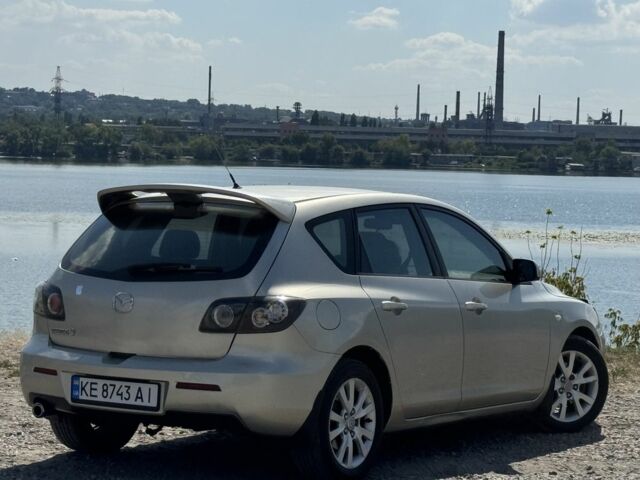 Бежевый Мазда 3, объемом двигателя 1.6 л и пробегом 250 тыс. км за 3950 $, фото 3 на Automoto.ua