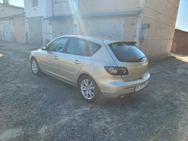 Бежевий Мазда 3, об'ємом двигуна 1.6 л та пробігом 103 тис. км за 6500 $, фото 5 на Automoto.ua