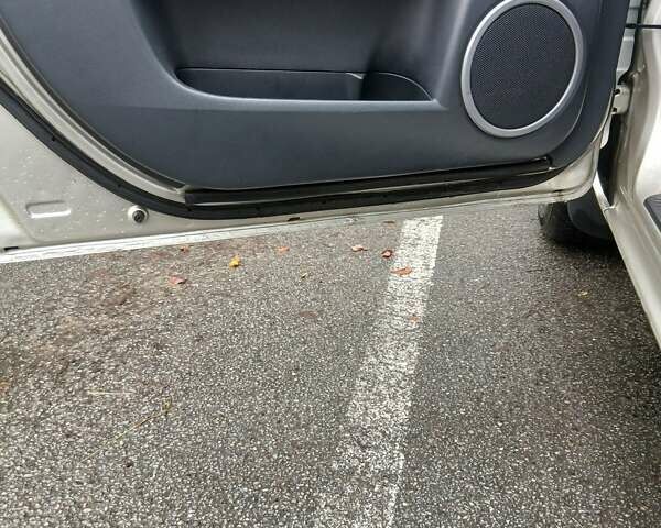 Бежевый Мазда 3, объемом двигателя 1.6 л и пробегом 143 тыс. км за 6200 $, фото 15 на Automoto.ua