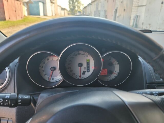 Бежевий Мазда 3, об'ємом двигуна 1.6 л та пробігом 103 тис. км за 6500 $, фото 8 на Automoto.ua