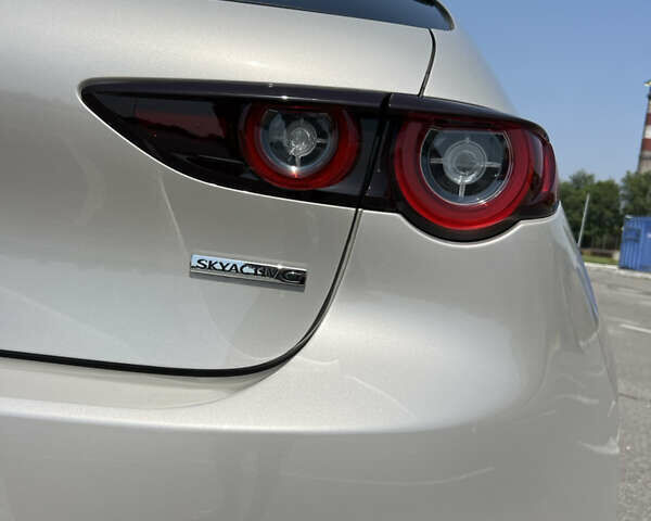 Бежевый Мазда 3, объемом двигателя 2.5 л и пробегом 15 тыс. км за 23499 $, фото 11 на Automoto.ua