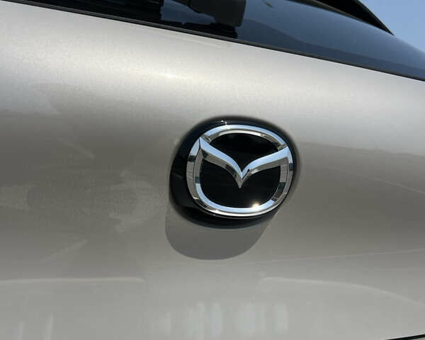 Бежевый Мазда 3, объемом двигателя 2.5 л и пробегом 15 тыс. км за 23499 $, фото 16 на Automoto.ua