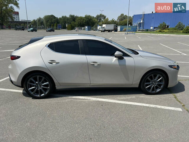 Бежевый Мазда 3, объемом двигателя 2.5 л и пробегом 15 тыс. км за 23499 $, фото 17 на Automoto.ua