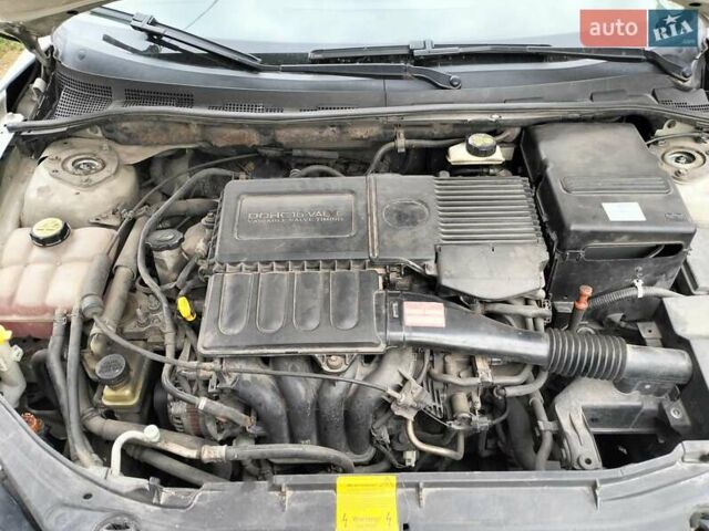 Бежевий Мазда 3, об'ємом двигуна 1.6 л та пробігом 230 тис. км за 3500 $, фото 3 на Automoto.ua