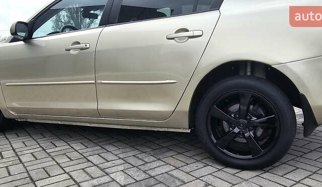 Бежевый Мазда 3, объемом двигателя 1.6 л и пробегом 236 тыс. км за 4900 $, фото 14 на Automoto.ua