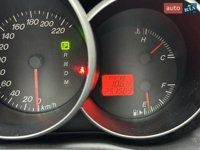 Бежевий Мазда 3, об'ємом двигуна 1.6 л та пробігом 252 тис. км за 4000 $, фото 10 на Automoto.ua