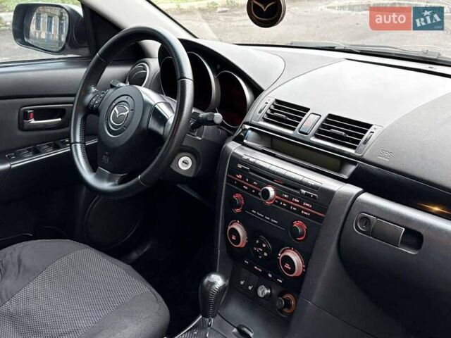 Бежевый Мазда 3, объемом двигателя 1.6 л и пробегом 265 тыс. км за 4999 $, фото 26 на Automoto.ua