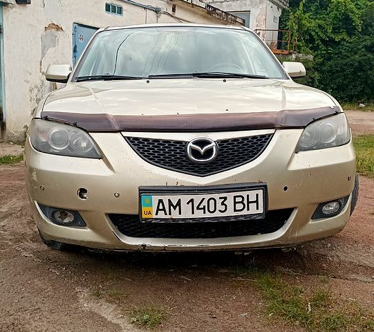 Бежевый Мазда 3, объемом двигателя 1.6 л и пробегом 0 тыс. км за 2300 $, фото 1 на Automoto.ua