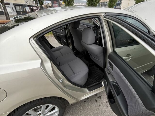 Бежевий Мазда 3, об'ємом двигуна 1.6 л та пробігом 116 тис. км за 5100 $, фото 8 на Automoto.ua