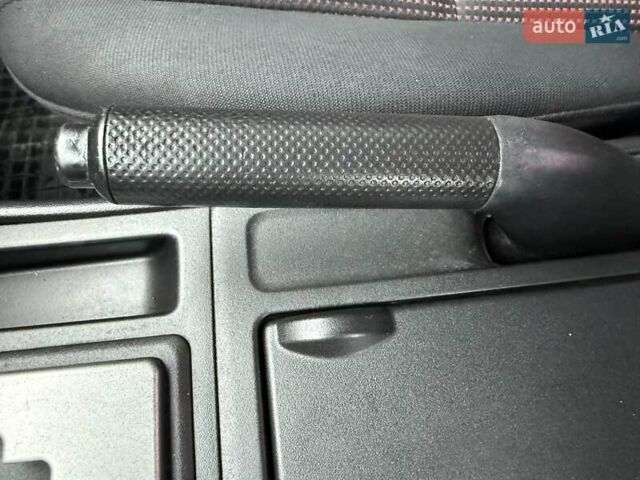 Бежевый Мазда 3, объемом двигателя 1.6 л и пробегом 220 тыс. км за 3499 $, фото 52 на Automoto.ua