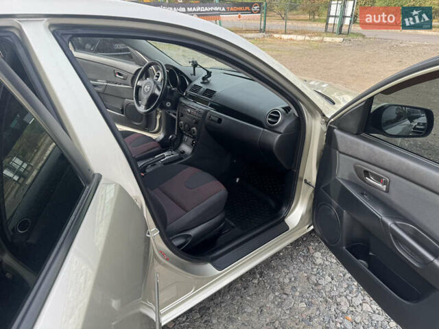 Мазда 3 2006 у Полтаві на Automoto.ua Бежевий Мазда 3, об'ємом двигуна 1.6 л та пробігом 193 тис. км за 6500 $, фото 30 на Automoto.ua