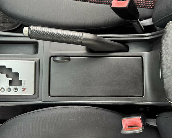 Мазда 3 2006 у Полтаві на Automoto.ua Бежевий Мазда 3, об'ємом двигуна 1.6 л та пробігом 193 тис. км за 6500 $, фото 50 на Automoto.ua