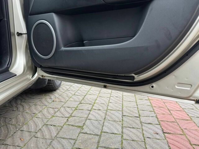 Бежевый Мазда 3, объемом двигателя 1.6 л и пробегом 161 тыс. км за 4999 $, фото 11 на Automoto.ua