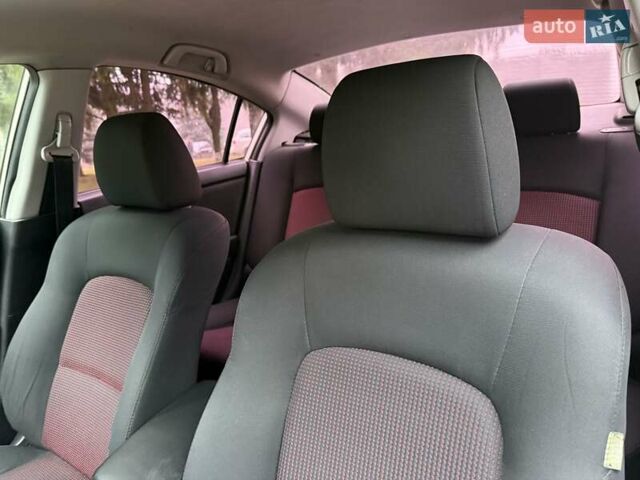 Бежевый Мазда 3, объемом двигателя 1.6 л и пробегом 220 тыс. км за 3499 $, фото 48 на Automoto.ua