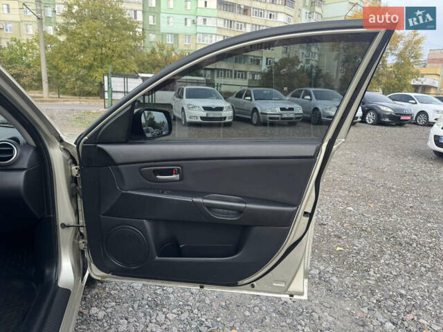 Мазда 3 2006 у Полтаві на Automoto.ua Бежевий Мазда 3, об'ємом двигуна 1.6 л та пробігом 193 тис. км за 6500 $, фото 23 на Automoto.ua