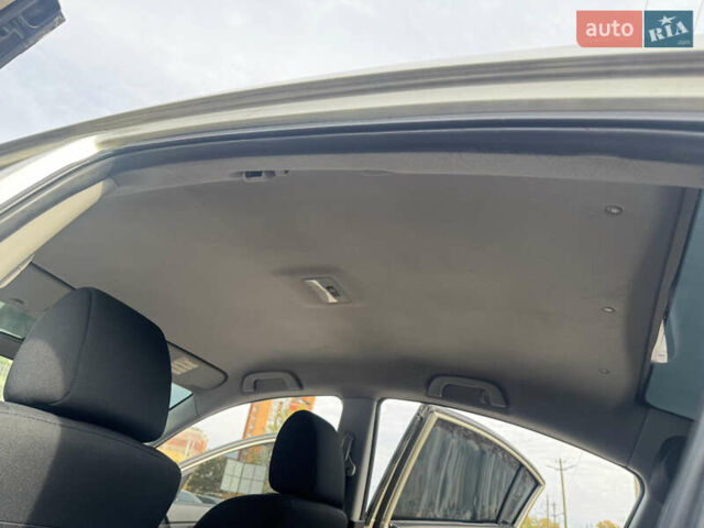 Мазда 3 2006 у Полтаві на Automoto.ua Бежевий Мазда 3, об'ємом двигуна 1.6 л та пробігом 193 тис. км за 6500 $, фото 41 на Automoto.ua