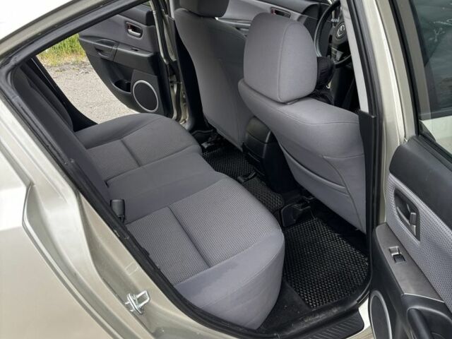 Бежевий Мазда 3, об'ємом двигуна 1.6 л та пробігом 116 тис. км за 5100 $, фото 9 на Automoto.ua