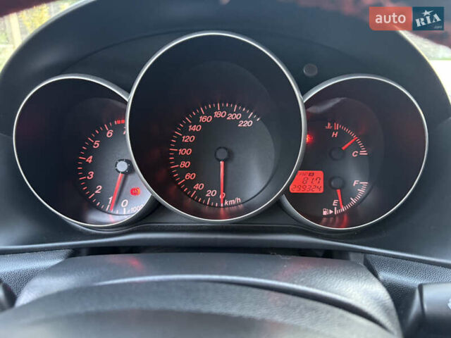 Бежевий Мазда 3, об'ємом двигуна 1.6 л та пробігом 299 тис. км за 5450 $, фото 8 на Automoto.ua