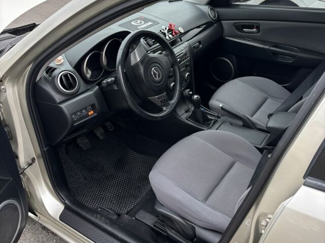 Бежевий Мазда 3, об'ємом двигуна 1.6 л та пробігом 116 тис. км за 5100 $, фото 6 на Automoto.ua