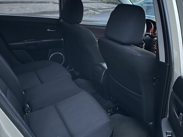 Мазда 3 2007 в Лубнах на Automoto.ua Бежевый Мазда 3, объемом двигателя 1.6 л и пробегом 280 тыс. км за 3750 $, фото 10 на Automoto.ua