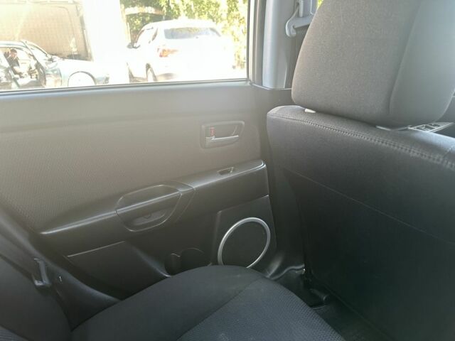 Бежевый Мазда 3, объемом двигателя 1.6 л и пробегом 194 тыс. км за 5299 $, фото 8 на Automoto.ua