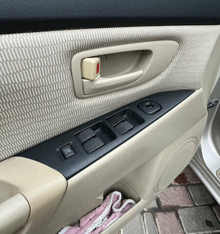 Бежевый Мазда 3, объемом двигателя 1.6 л и пробегом 135 тыс. км за 5199 $, фото 68 на Automoto.ua