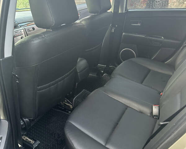 Мазда 3 2007 у Миколаєві на Automoto.ua Бежевий Мазда 3, об'ємом двигуна 1.6 л та пробігом 180 тис. км за 5300 $, фото 4 на Automoto.ua