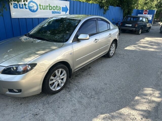 Бежевый Мазда 3, объемом двигателя 1.6 л и пробегом 194 тыс. км за 5299 $, фото 1 на Automoto.ua