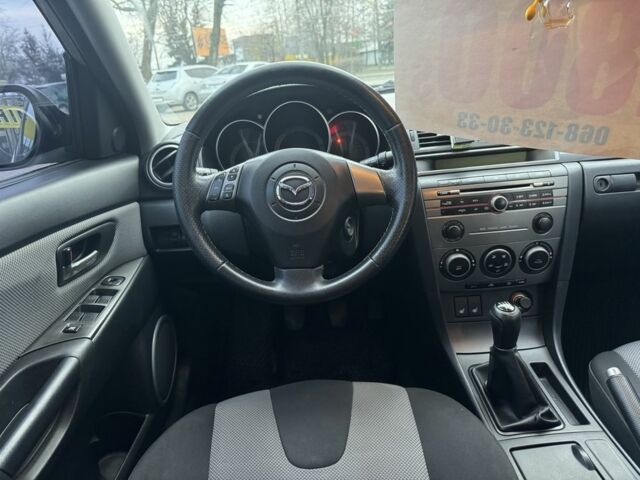 Бежевый Мазда 3, объемом двигателя 2 л и пробегом 184 тыс. км за 5350 $, фото 16 на Automoto.ua