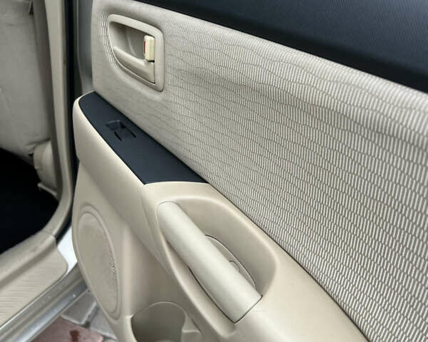 Бежевый Мазда 3, объемом двигателя 1.6 л и пробегом 135 тыс. км за 5199 $, фото 58 на Automoto.ua