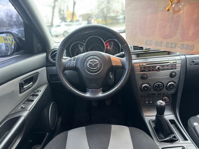 Бежевый Мазда 3, объемом двигателя 2 л и пробегом 184 тыс. км за 5350 $, фото 14 на Automoto.ua