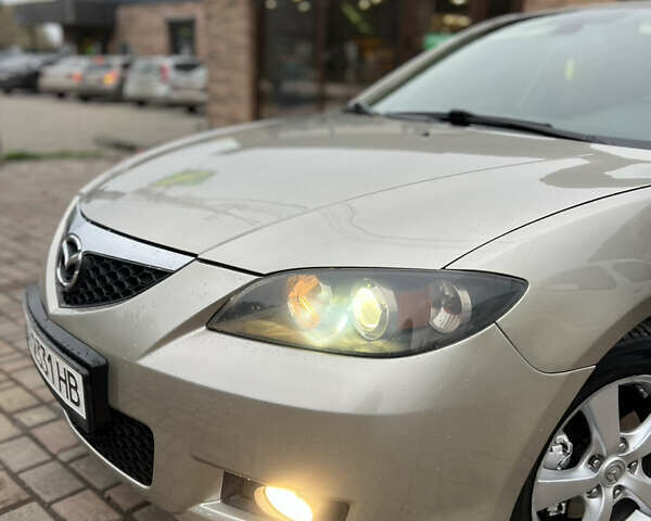 Бежевый Мазда 3, объемом двигателя 1.6 л и пробегом 135 тыс. км за 5199 $, фото 4 на Automoto.ua