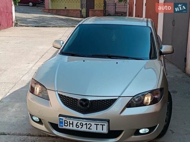 Бежевий Мазда 3, об'ємом двигуна 1.6 л та пробігом 280 тис. км за 4650 $, фото 1 на Automoto.ua
