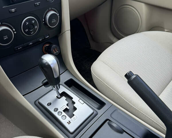 Бежевий Мазда 3, об'ємом двигуна 1.6 л та пробігом 166 тис. км за 7800 $, фото 15 на Automoto.ua