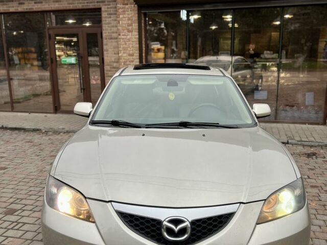 Бежевий Мазда 3, об'ємом двигуна 1.6 л та пробігом 135 тис. км за 5199 $, фото 1 на Automoto.ua