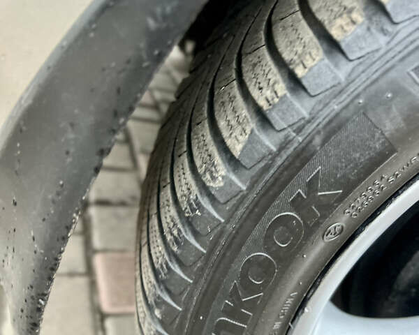 Бежевый Мазда 3, объемом двигателя 1.6 л и пробегом 135 тыс. км за 5199 $, фото 64 на Automoto.ua